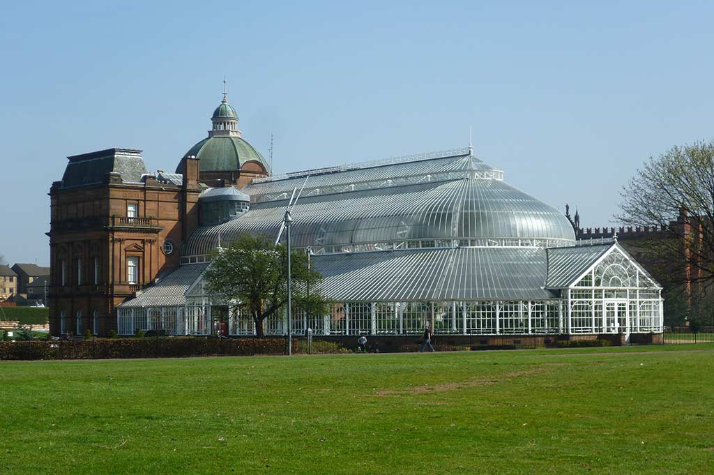 The People's Palace, an grand old glass domed building, stands in the middle of Glasgow Green