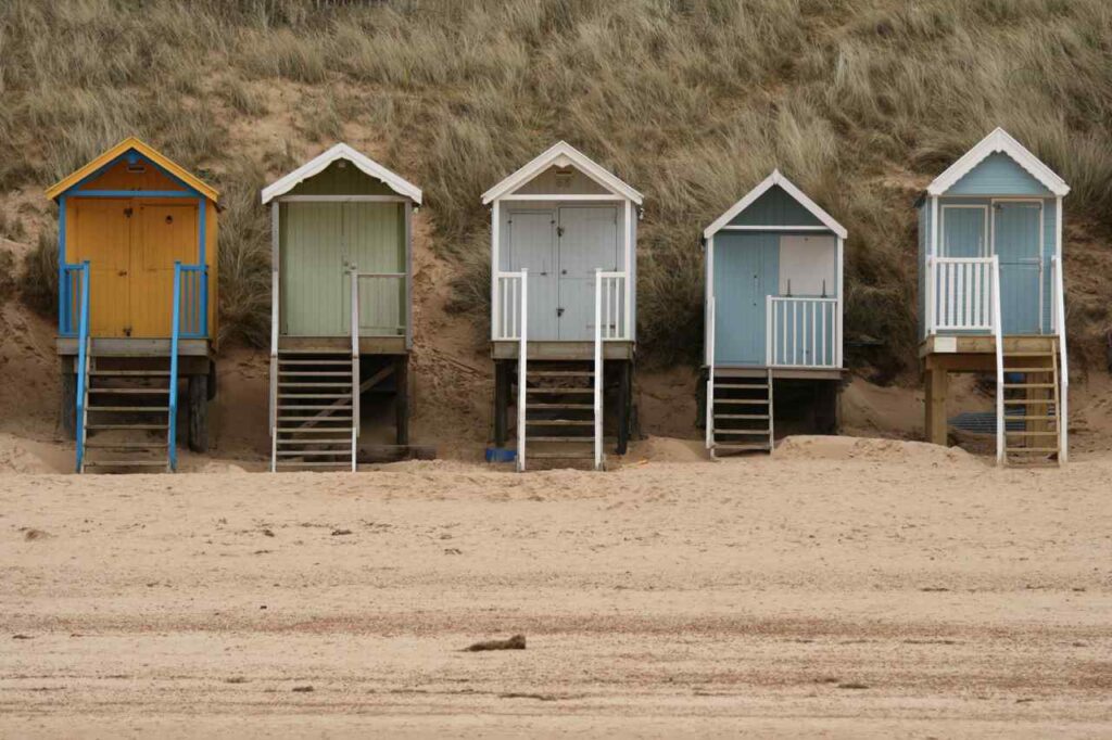 beach huts at wells-next-the-sea