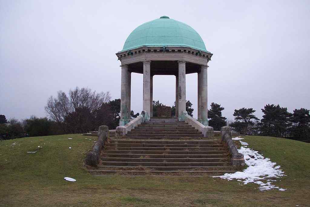Barr Beacon Monument
